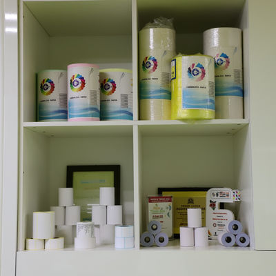 ورق حراري ناعم حتى لفات 80 مم × 80 مم لفات ATM POS